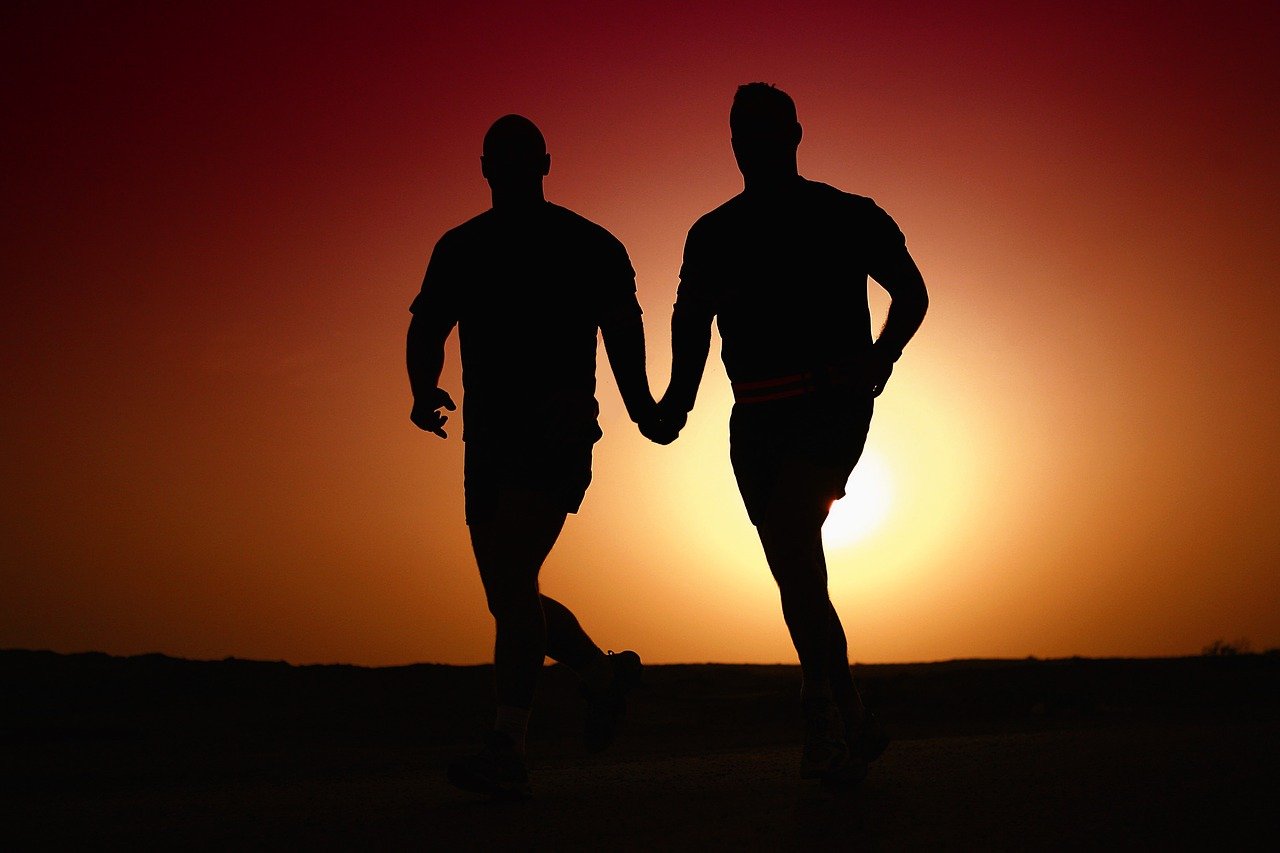 gay couple, enjoy sunset run